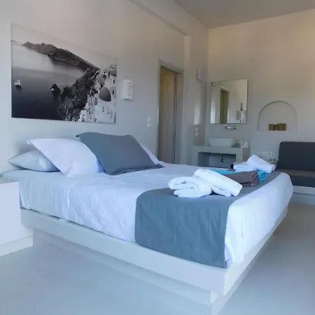 Perissa South Beach Rooms * Perissa (Santorini)