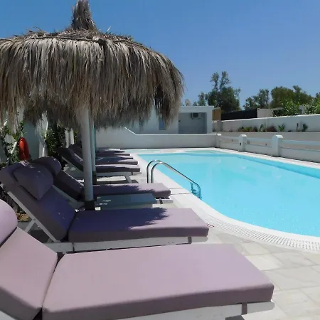 Perissa South Beach Rooms * Perissa (Santorini)